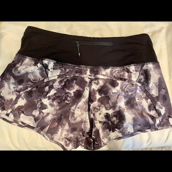 Lululemon Speed Up Short-Obscure Dusty Rose Floral - Picture 2 of 2